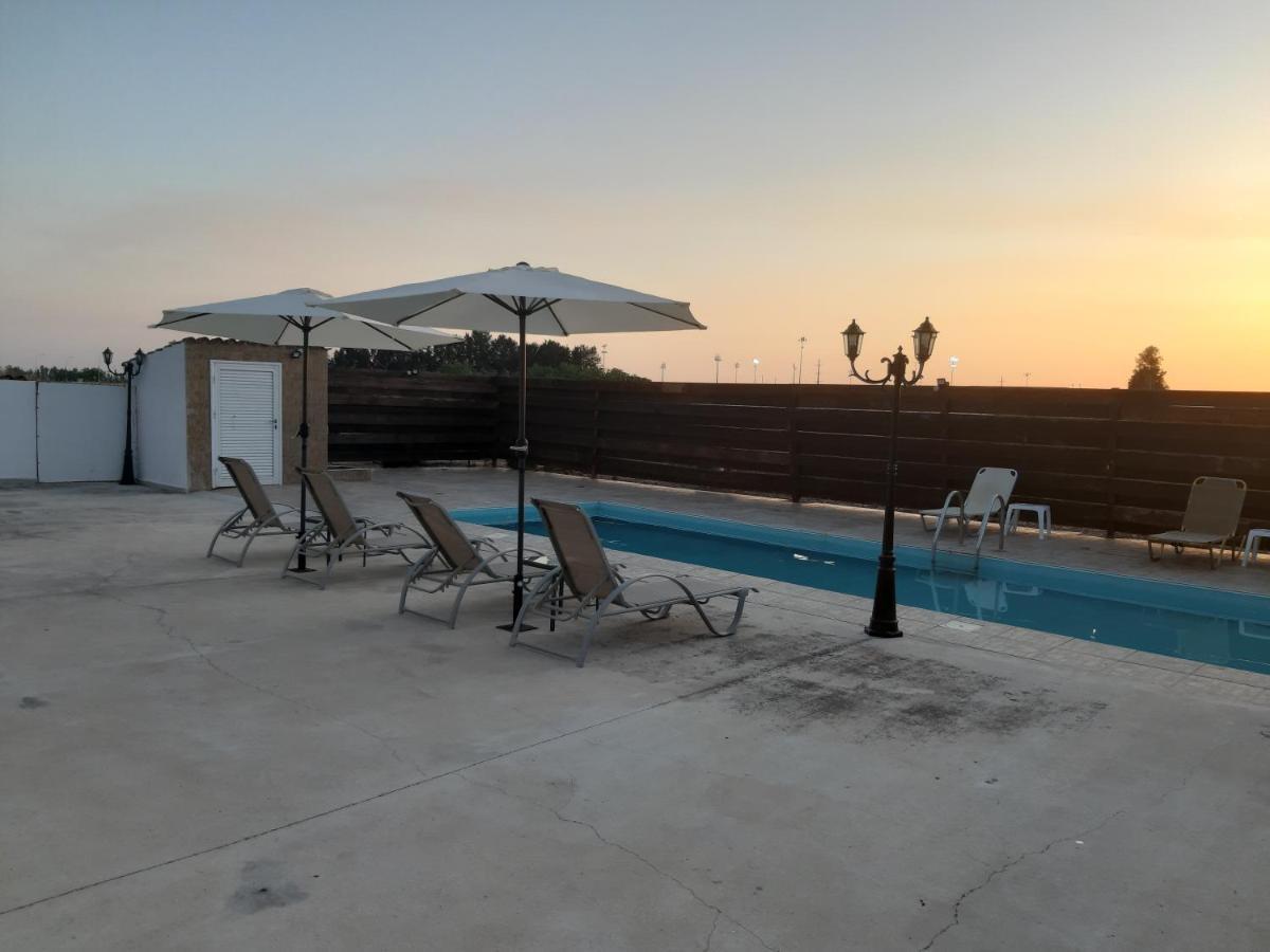 Sunset Villa بافوس المظهر الخارجي الصورة