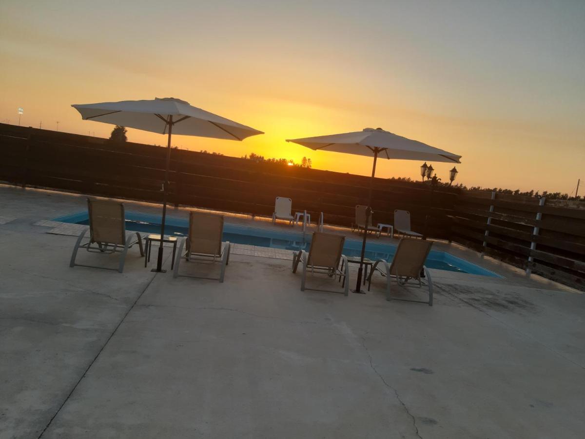 Sunset Villa بافوس المظهر الخارجي الصورة